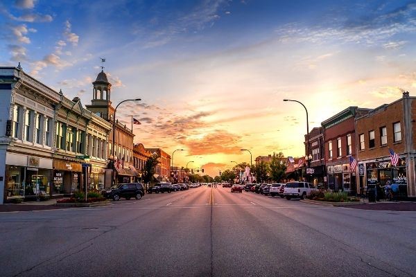 downtown Geneva il