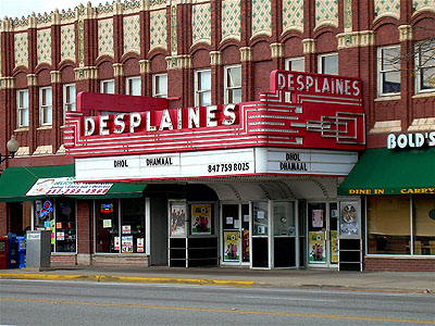 Historic Des Plaines Theatre marquee in downtown Des Plaines, Illinois.